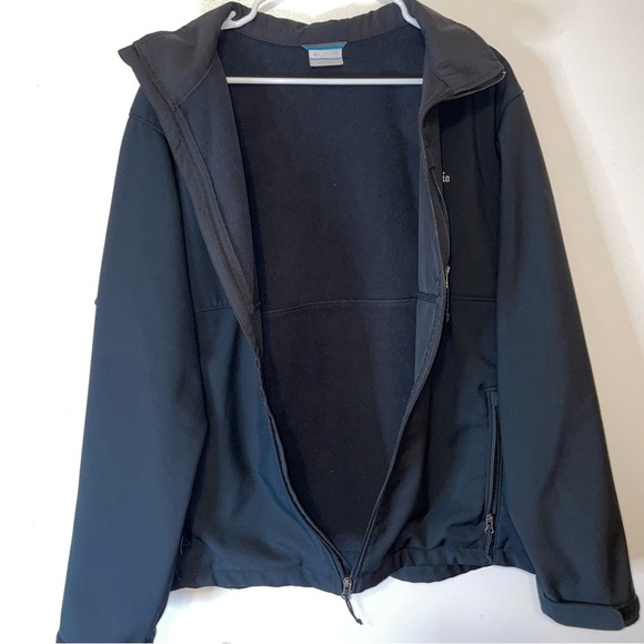 Columbia Men’s Ascender Softshell Jacket - Picture 4 of 7